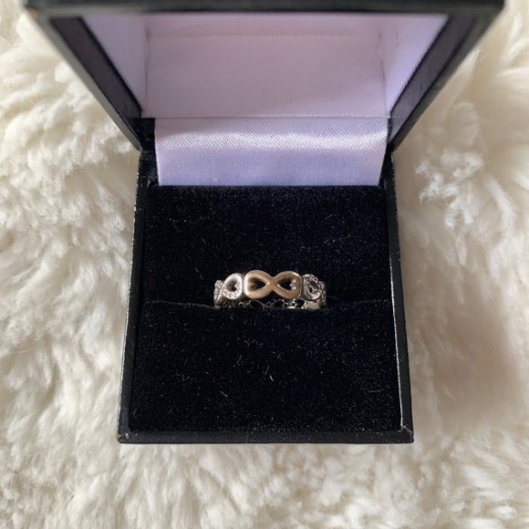Pandora Infinity Band Ring in Sterling Silver/Gold- Size 4.5 - Picture 1 of 4